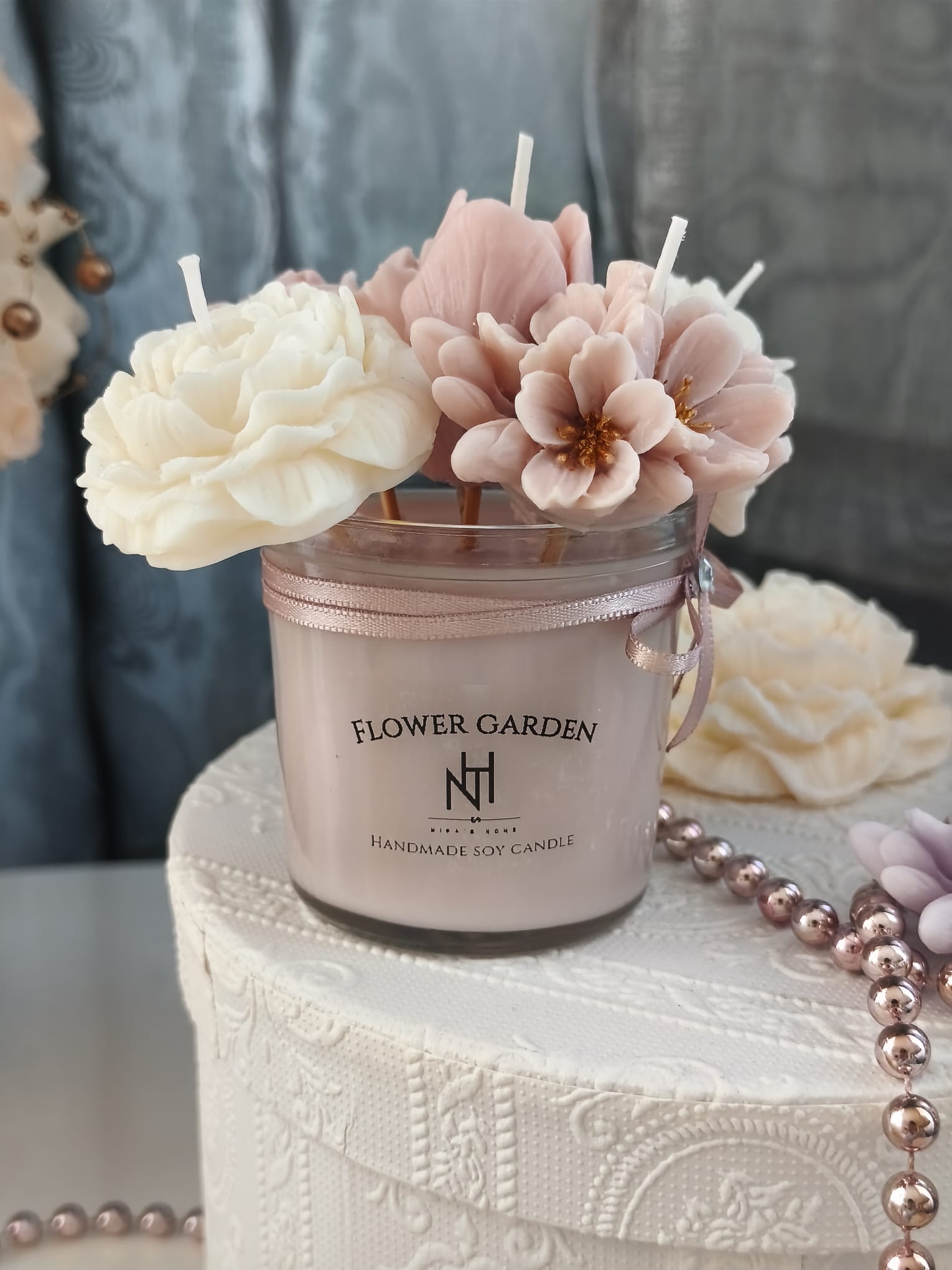 Flower Garden NH 2 – Luxusní sójové svíčky | Nika's Home