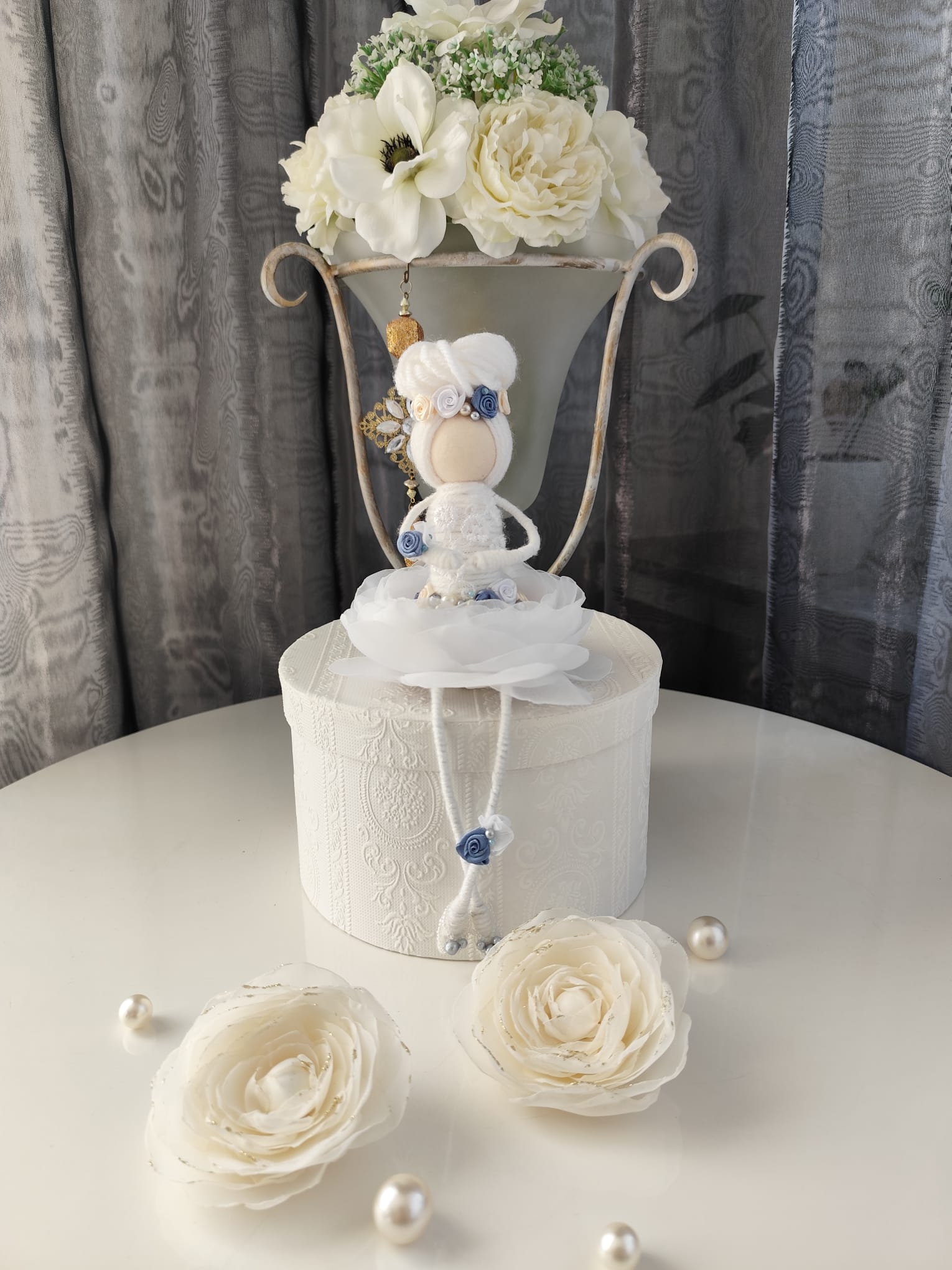 Nikaska Flower Doll Blue – Ručně vyrobená panenka | 34 cm | Nika's Home