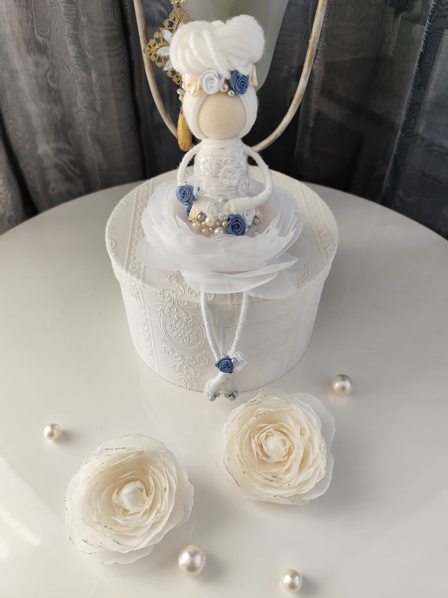 Nikaska Flower Doll Blue – Ručně vyrobená panenka | 34 cm | Nika's Home