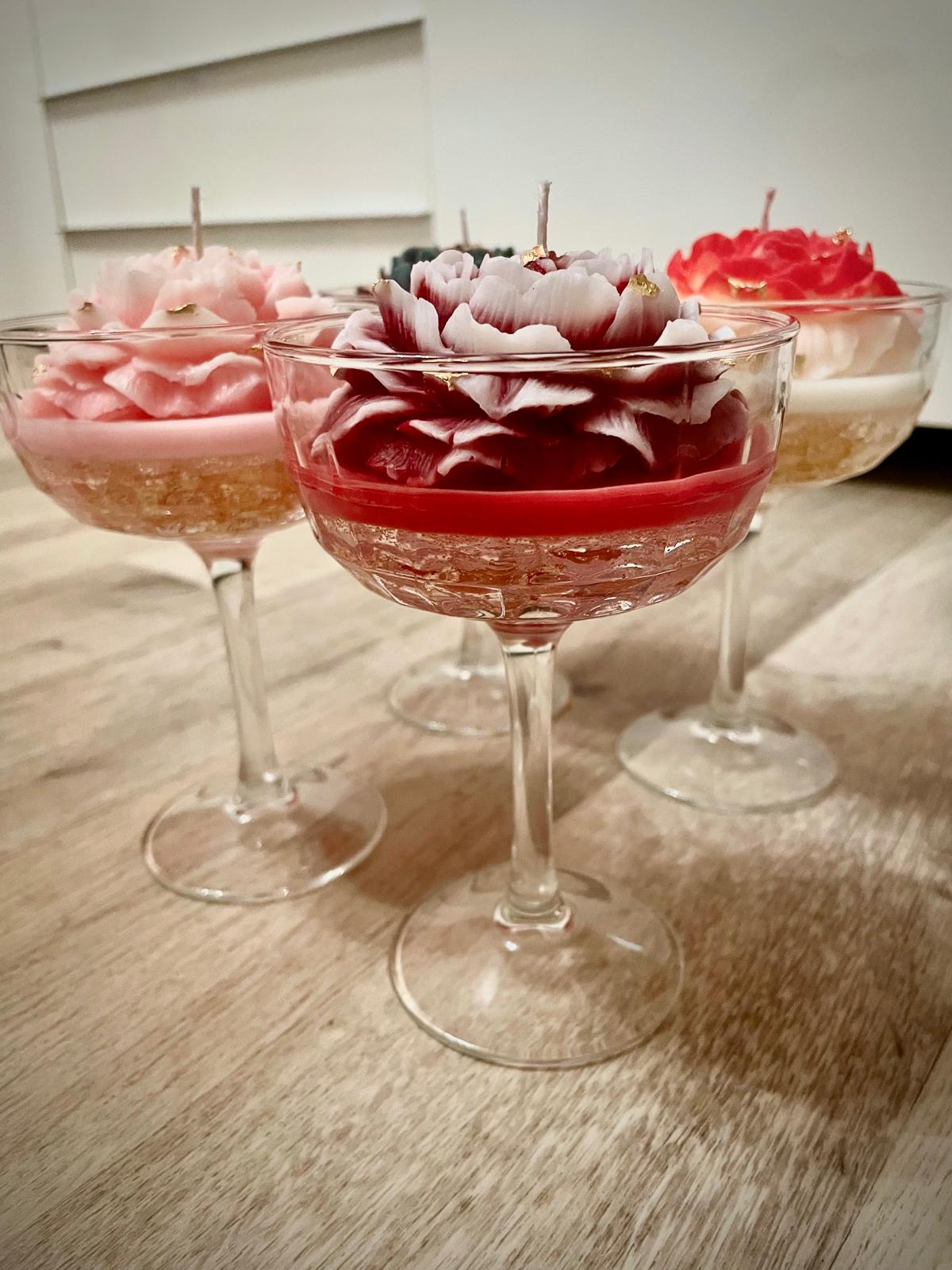 Luxury Flower Red NH – Sójové, gelové svíčky | Nika's Home