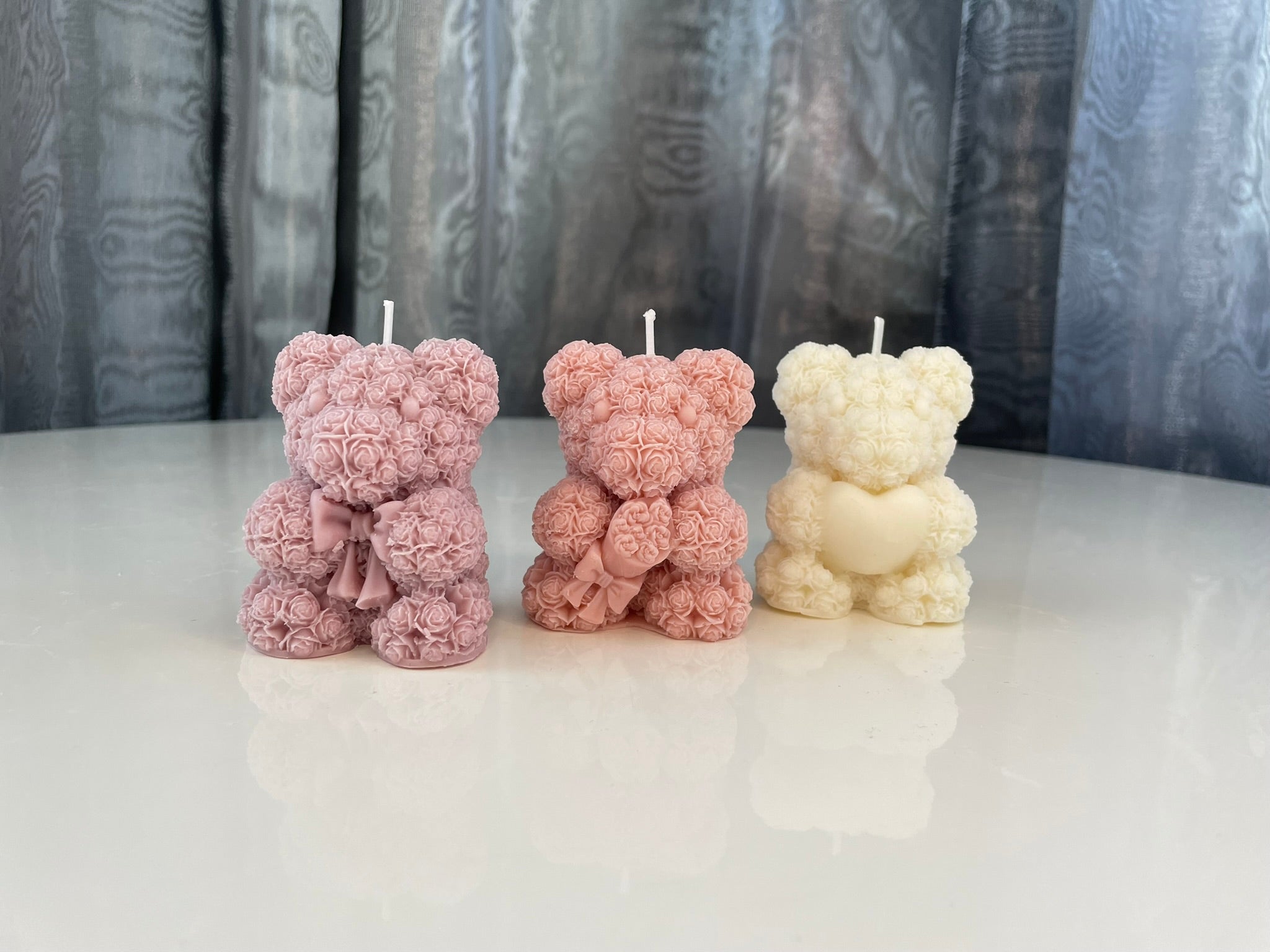 Candle Little Teddy Rose NH – Sójové svíčky ve tvaru medvídků | 5 barev | Nika's Home
